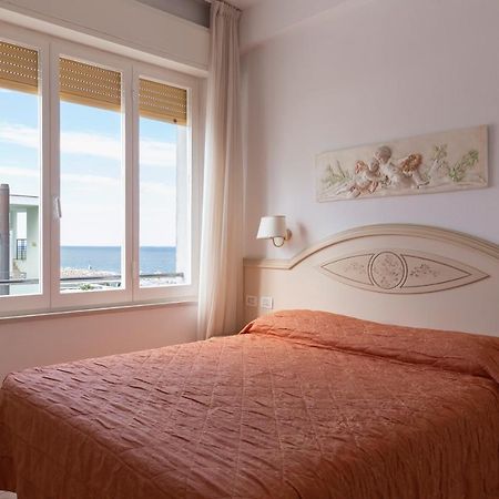 Hotel Mocambo Milano Marittima Esterno foto