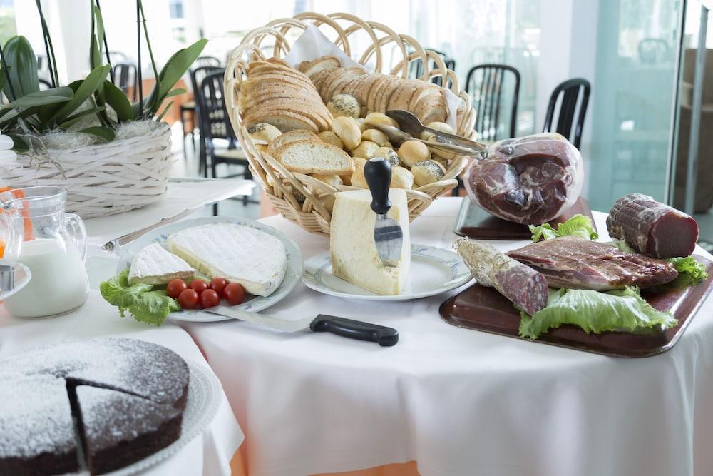 Hotel Mocambo Milano Marittima Esterno foto